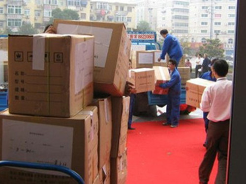 搬家現(xiàn)場(chǎng)